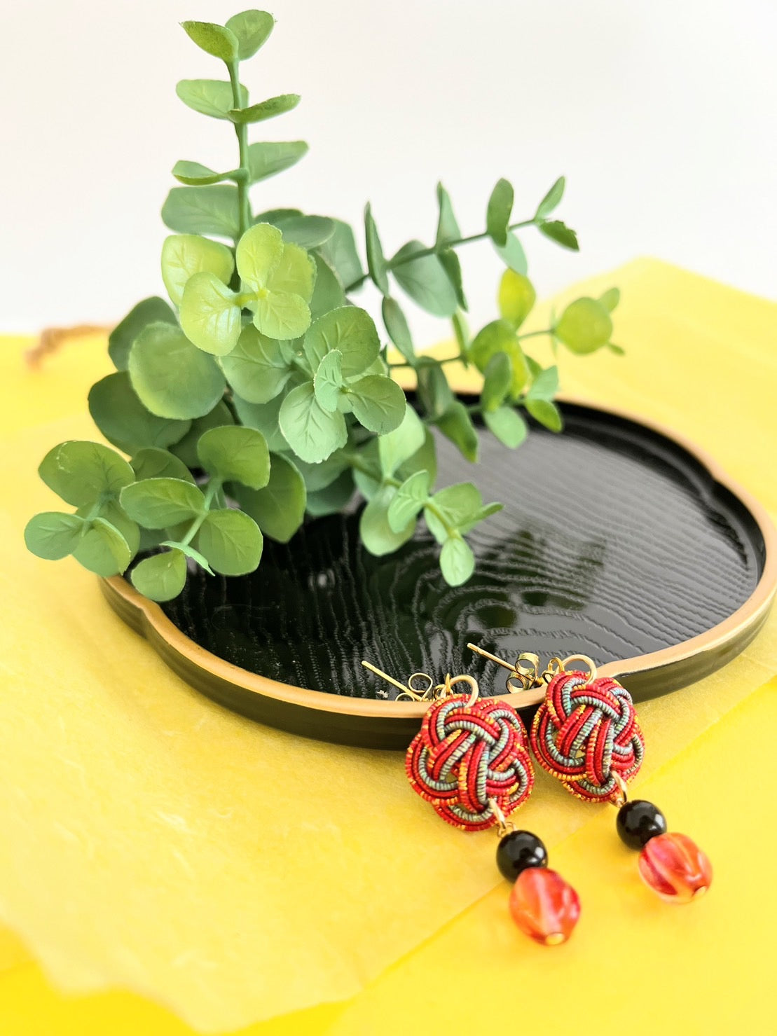 Sacred red×grey like a shrine in Kyoto | Earrings | Mizuhiki |  Handmade in Japan