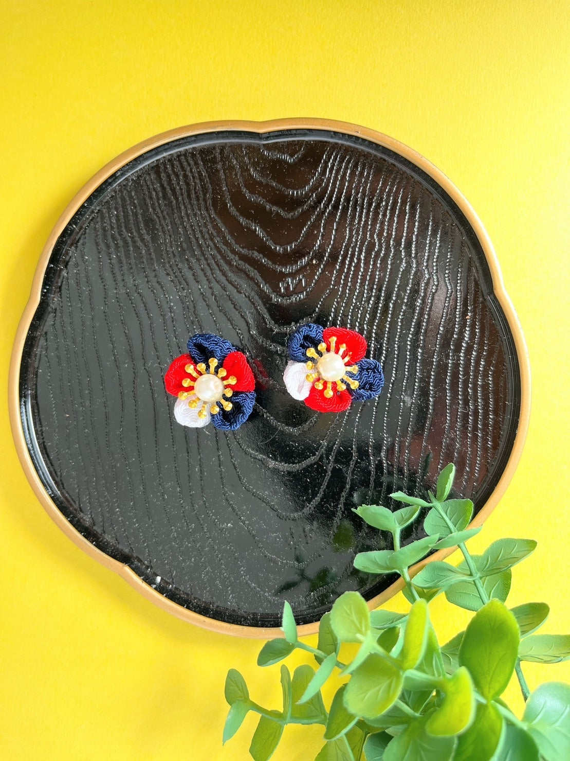 Tricolor color Earrings | Tsumami-zaiku | Japan  Handmade | Flower Arrangement Earrings | Sustainable Accessory | Gorgeous Earrings | Best Gift Ideas | Eco Friendly Products
