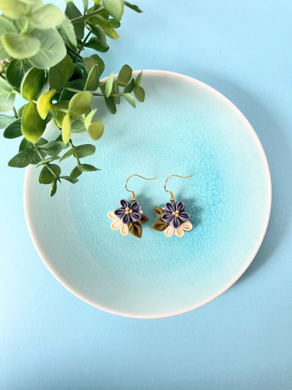 Spring Starflower Earrings | Tsumami-zaiku | Japan Handmade | Flower Arrangement Earrings | Sustainable Accessory | Casual Earrings | Best Gift Ideas | Eco Friendly Products