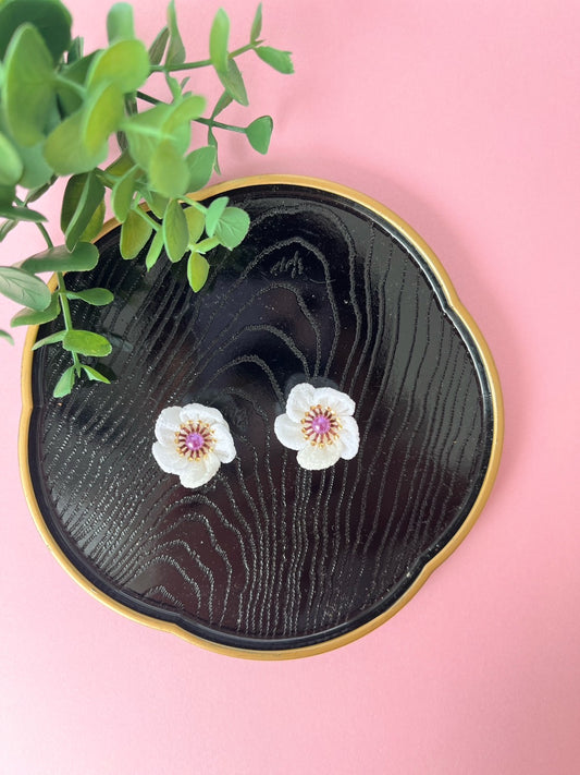 White Plum Flower Earrings | Tsumami-zaiku | Japan Handmade | Flower Arrangement Earrings | Sustainable Accessory | lovely Earrings | Best Gift Ideas | Eco Friendly Products