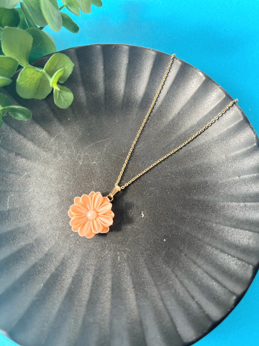 Orange Gerbera Necklace | Tsumami-zaiku | Japan Handmade | Flower Arrangement Necklace | Sustainable Accessory | Feminine Necklace | Best Gift Ideas | Eco Friendly Products