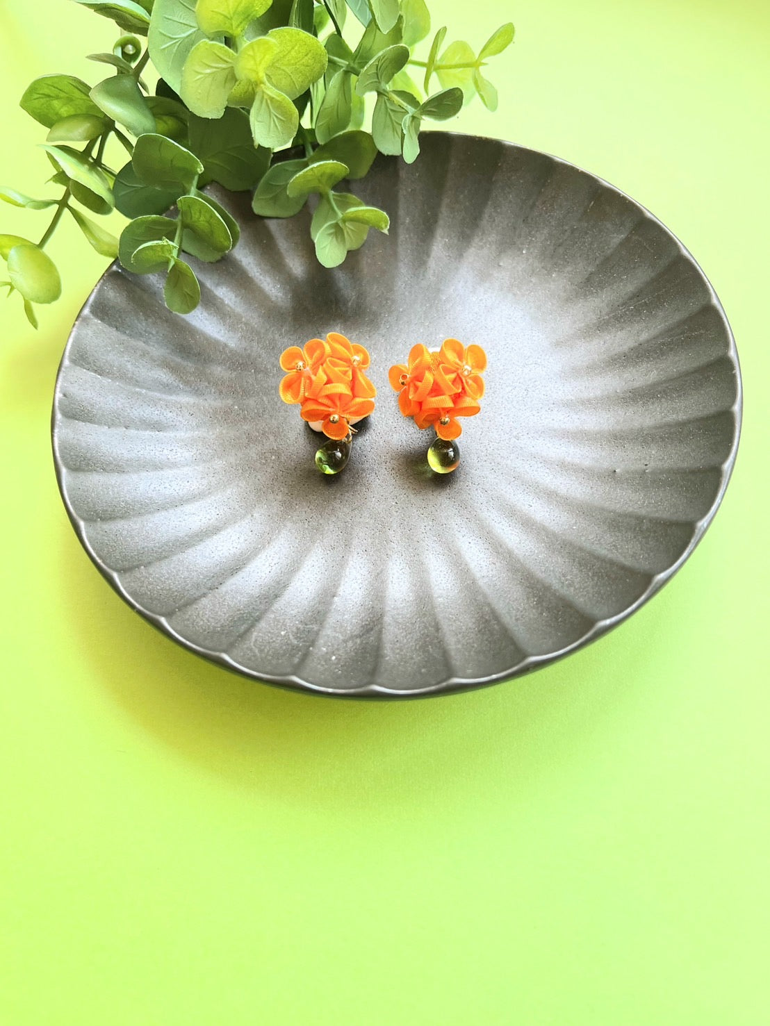 Orange Golden Rhinoceros Bouquet Earrings | Earrings | Tsumami-zaiku| Handmade in Japan